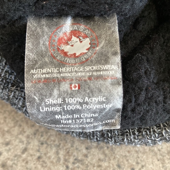 CANADA WEATHER GEAR Beanie Mittens Set Heather Gray - Picture 5 of 12
